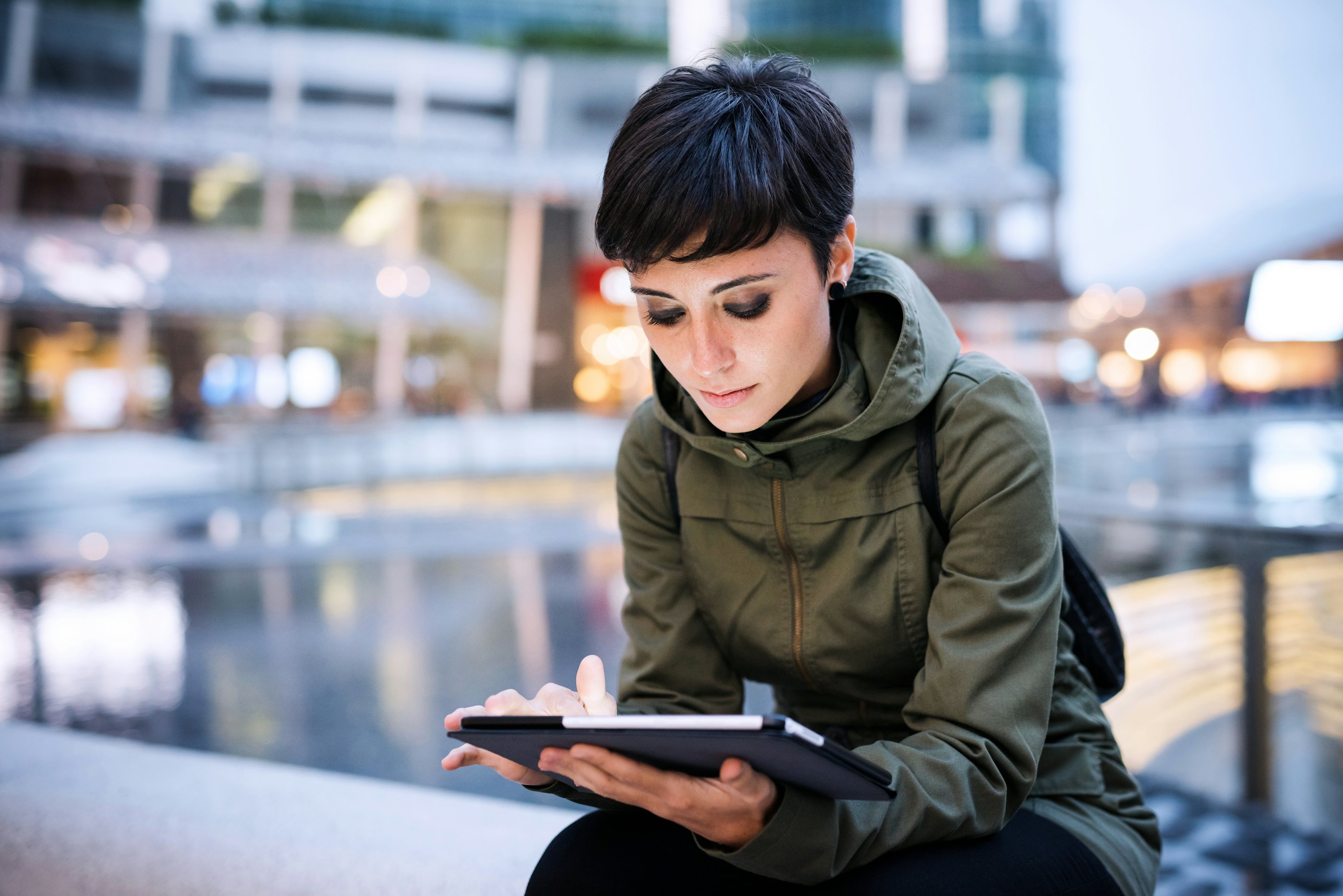Young woman tablet